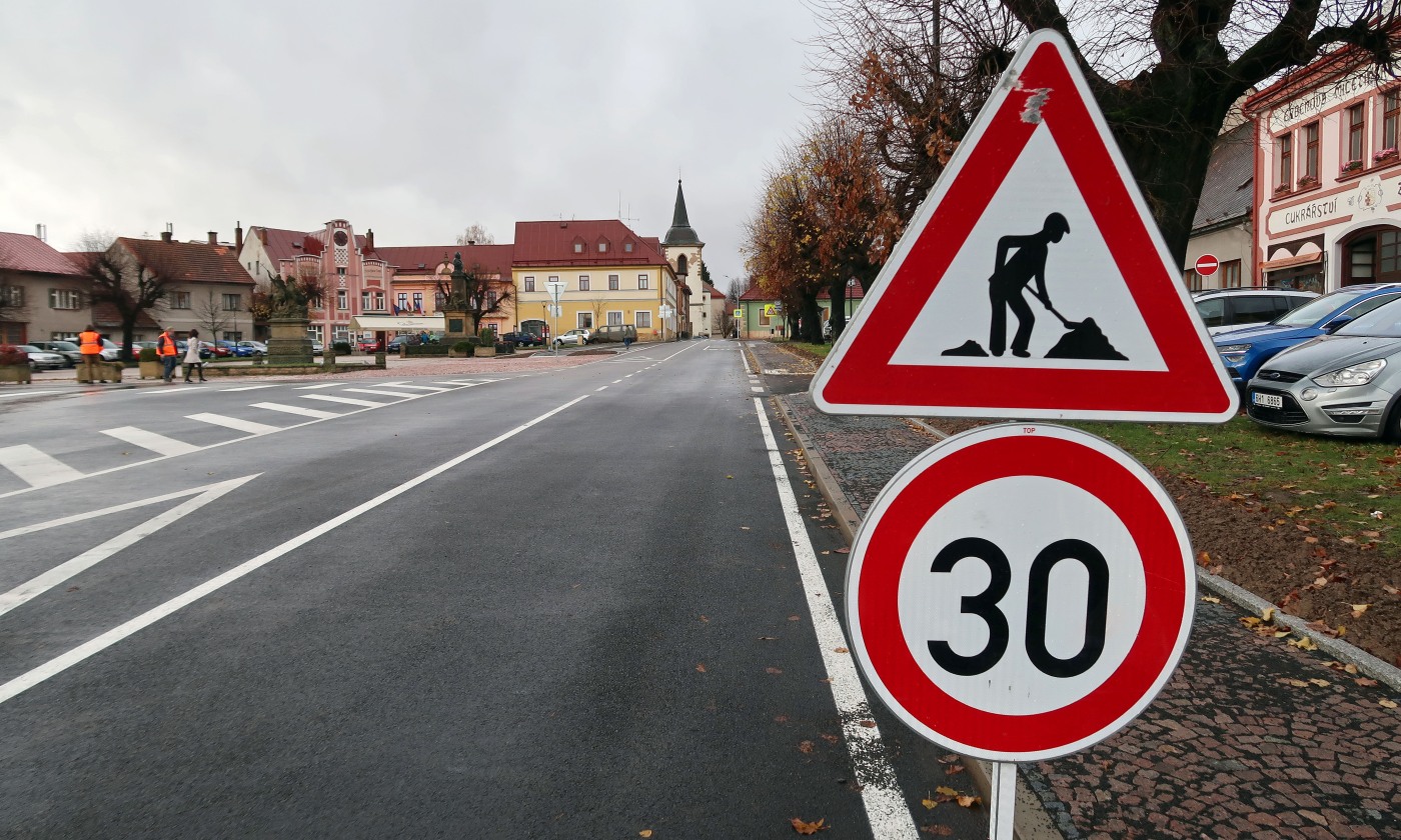 Podkrkonošské silnice čekají opravy